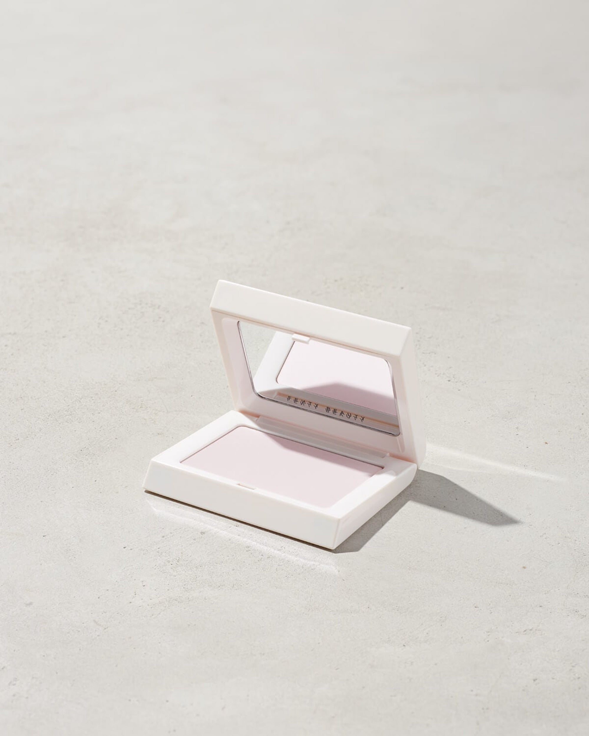 Fenty blotting powder