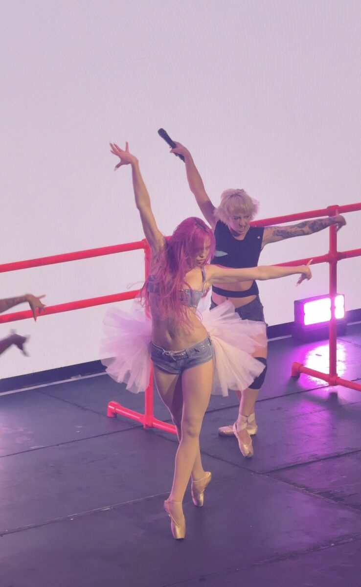 Adéla Is Going For Prima