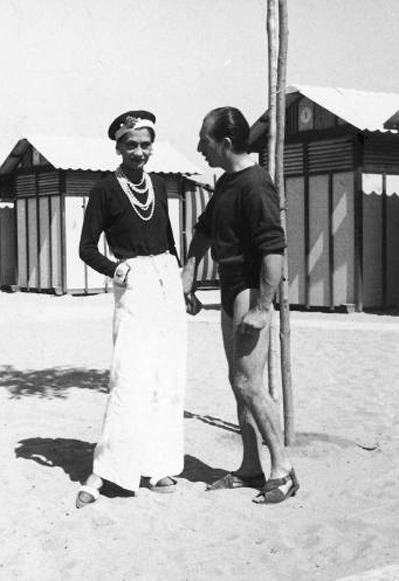 Did Coco Chanel Being Single Affect Her Designing?