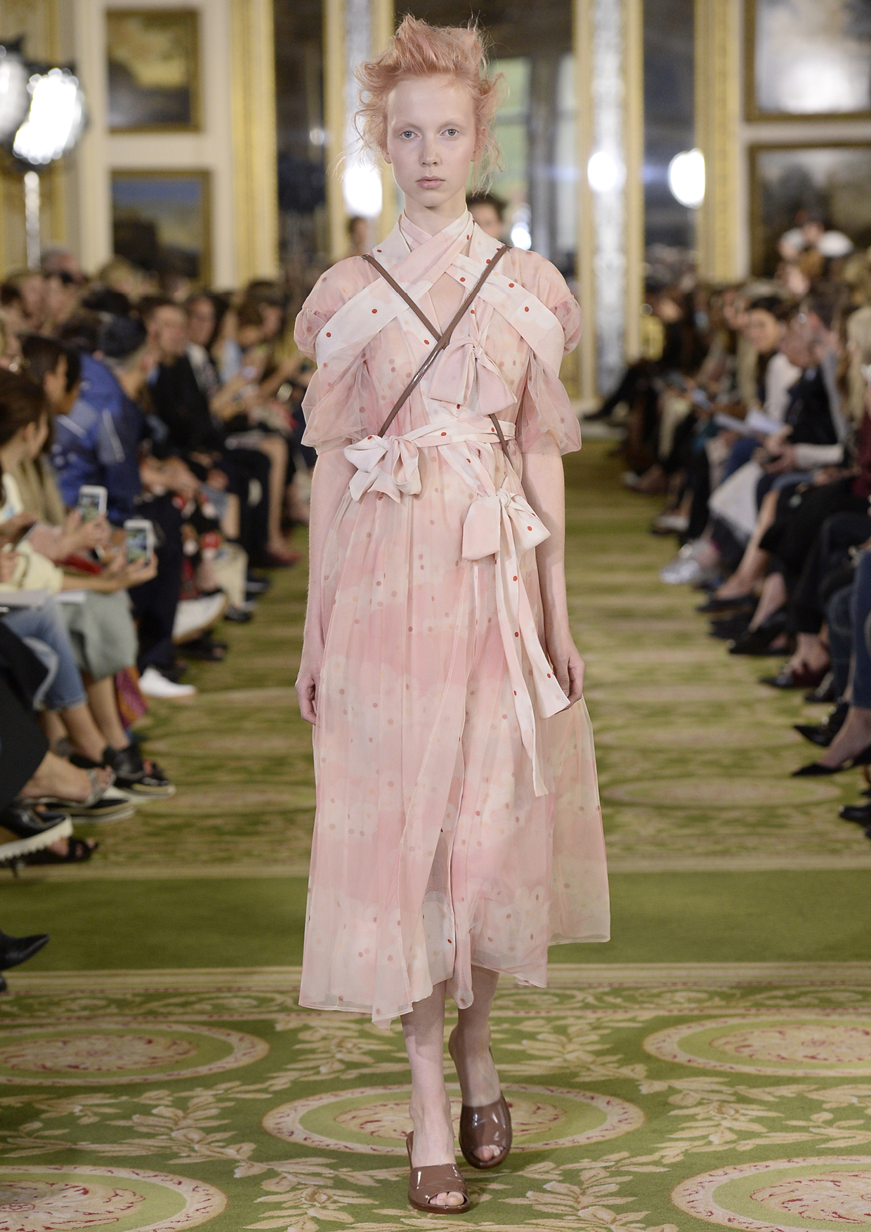 LFW | Simone Rocha SS16 | Wonderland Magazine
