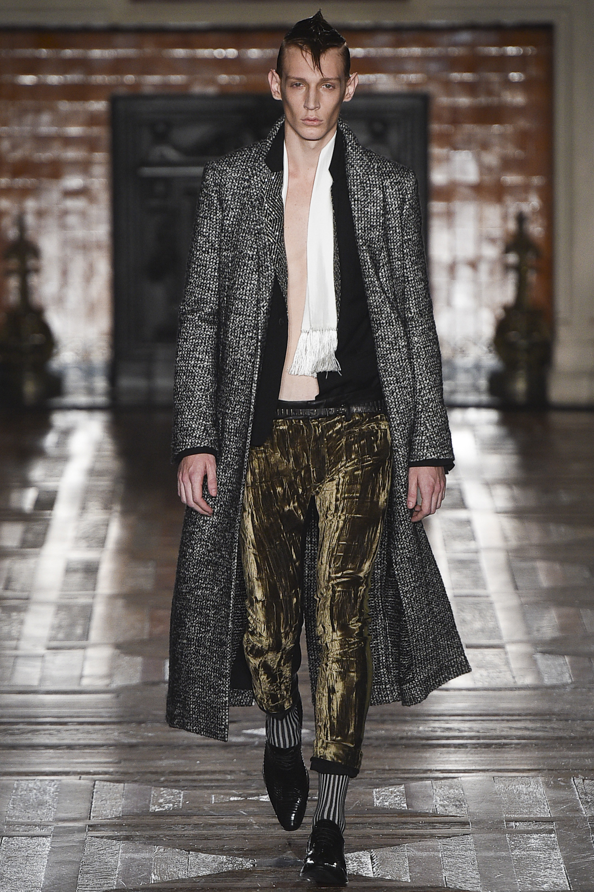 PFW | Haider Ackermann AW16 | Wonderland Magazine