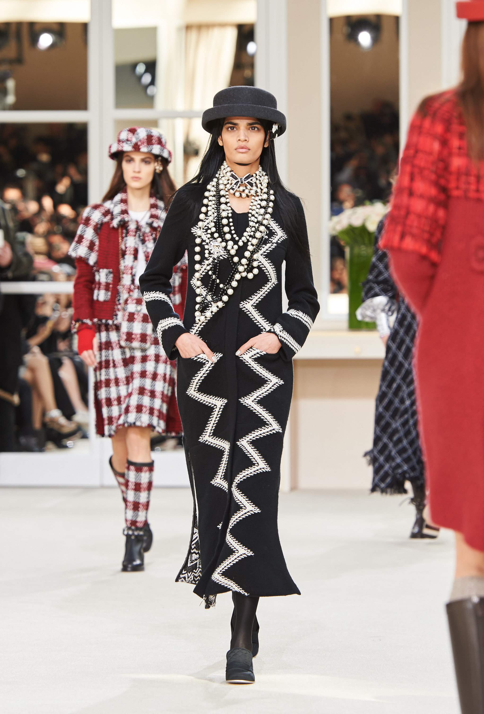 PFW | Chanel AW16 | Wonderland Magazine
