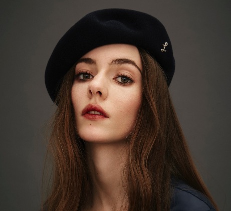 Larose | Wonderland Magazine
