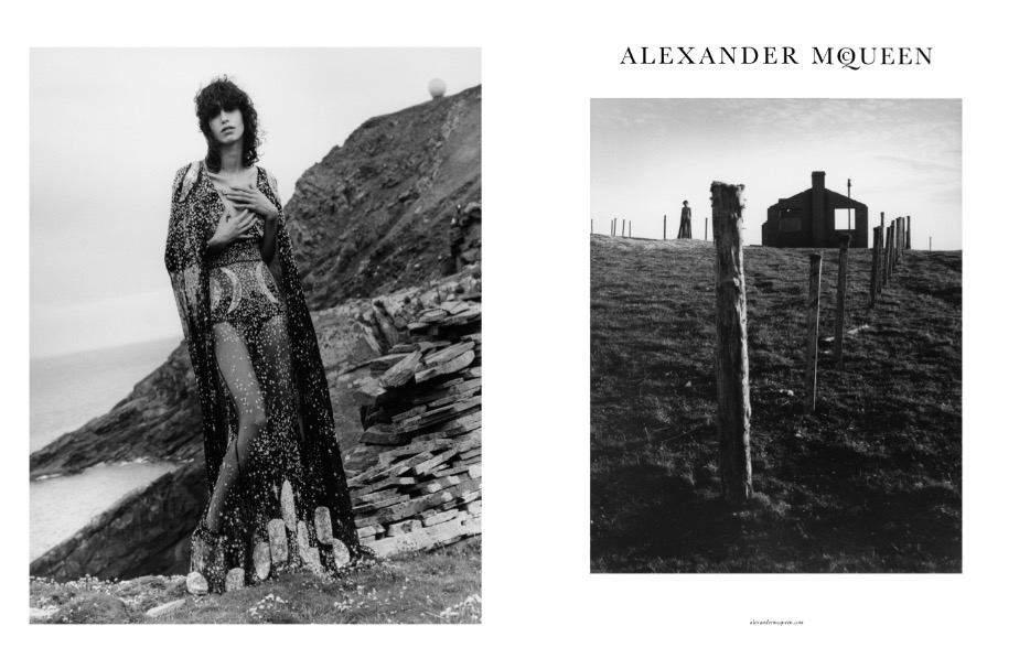Alexander McQueen 写真集 Alexander McQueen AW16 Campaign | Wonderland Magazine