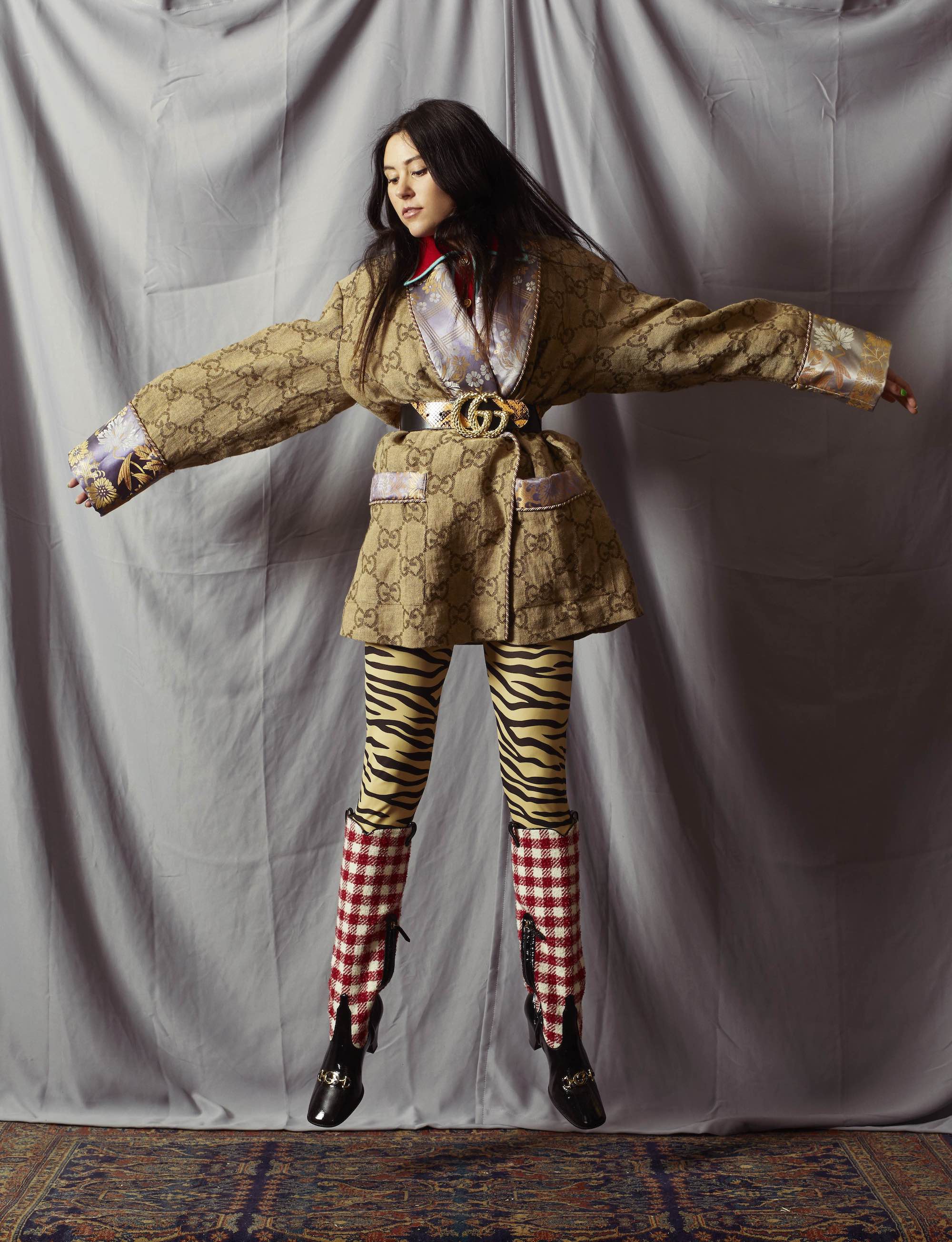 女性情報誌 Wonderland UK The Spring 2019 Issue The Wonderland Book (Second Edition) by Kirsty Mitchell