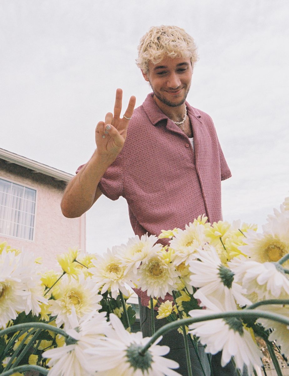 Multi-platinum Singer Jeremy Zucker Talks Love and Inspiration