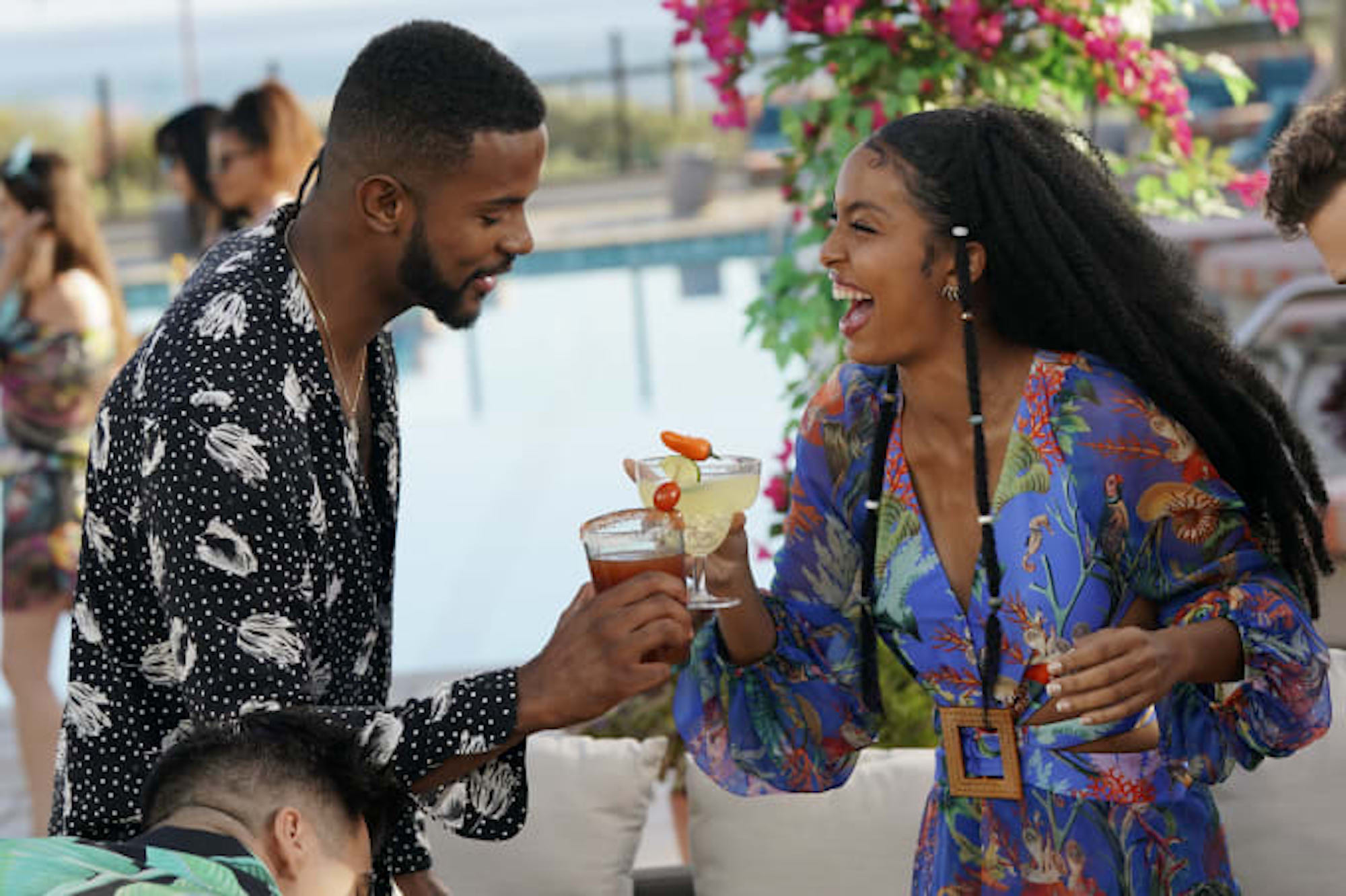 grown-ish s4 poolside drinks