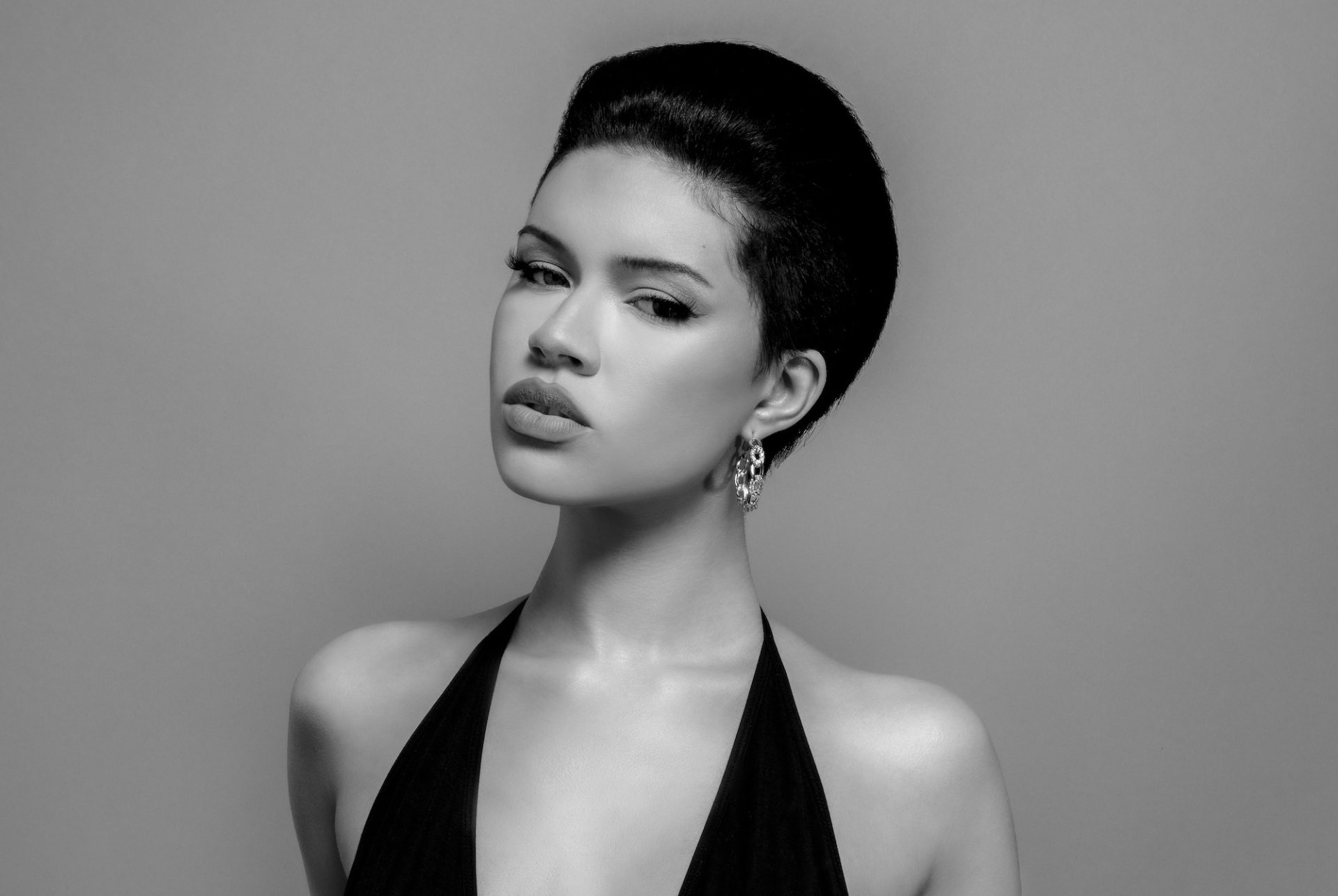 AIYANA-LEE – Wonderland