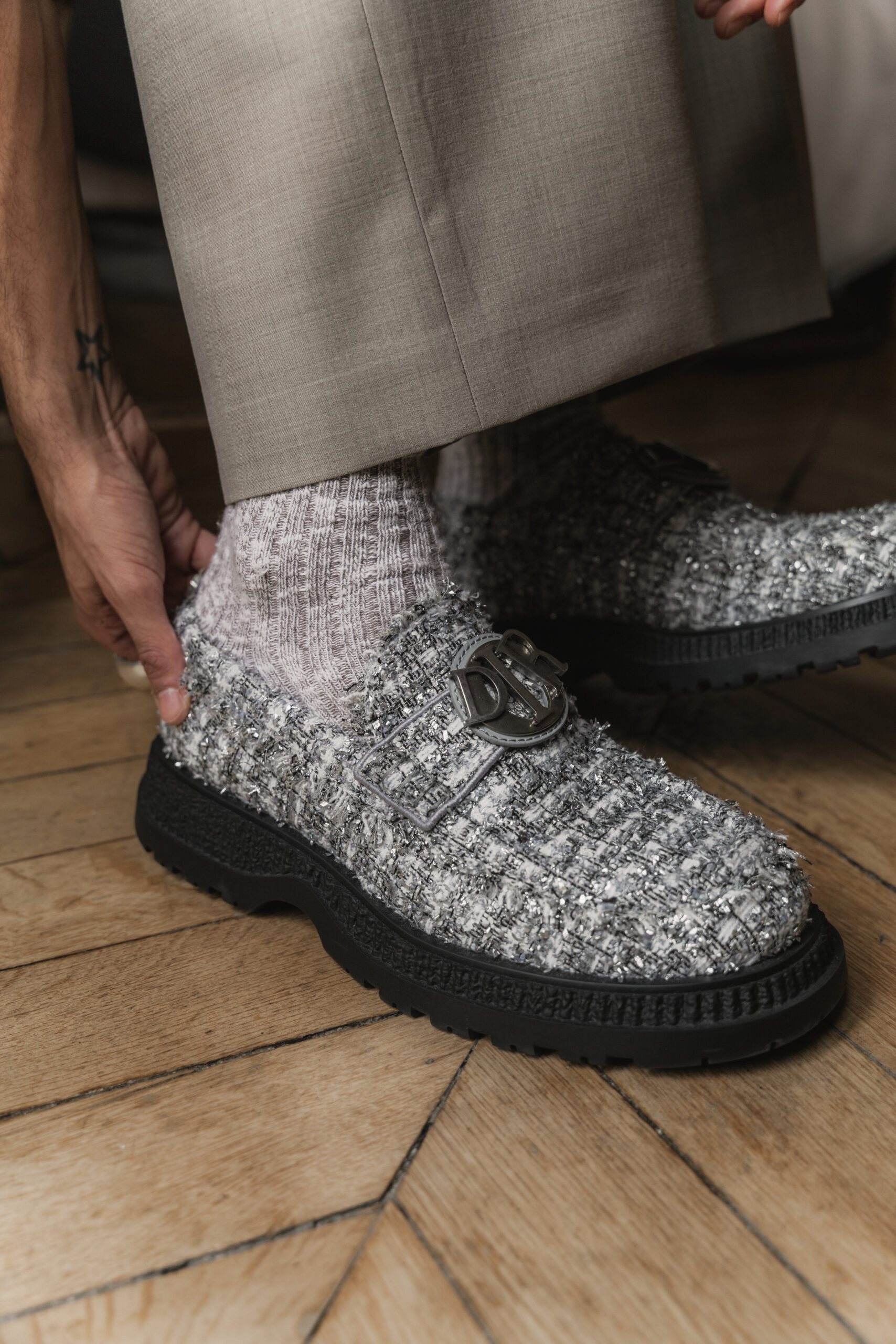 Olaf Hernandez Brings Wonderland to Dior Men's Summer 2025