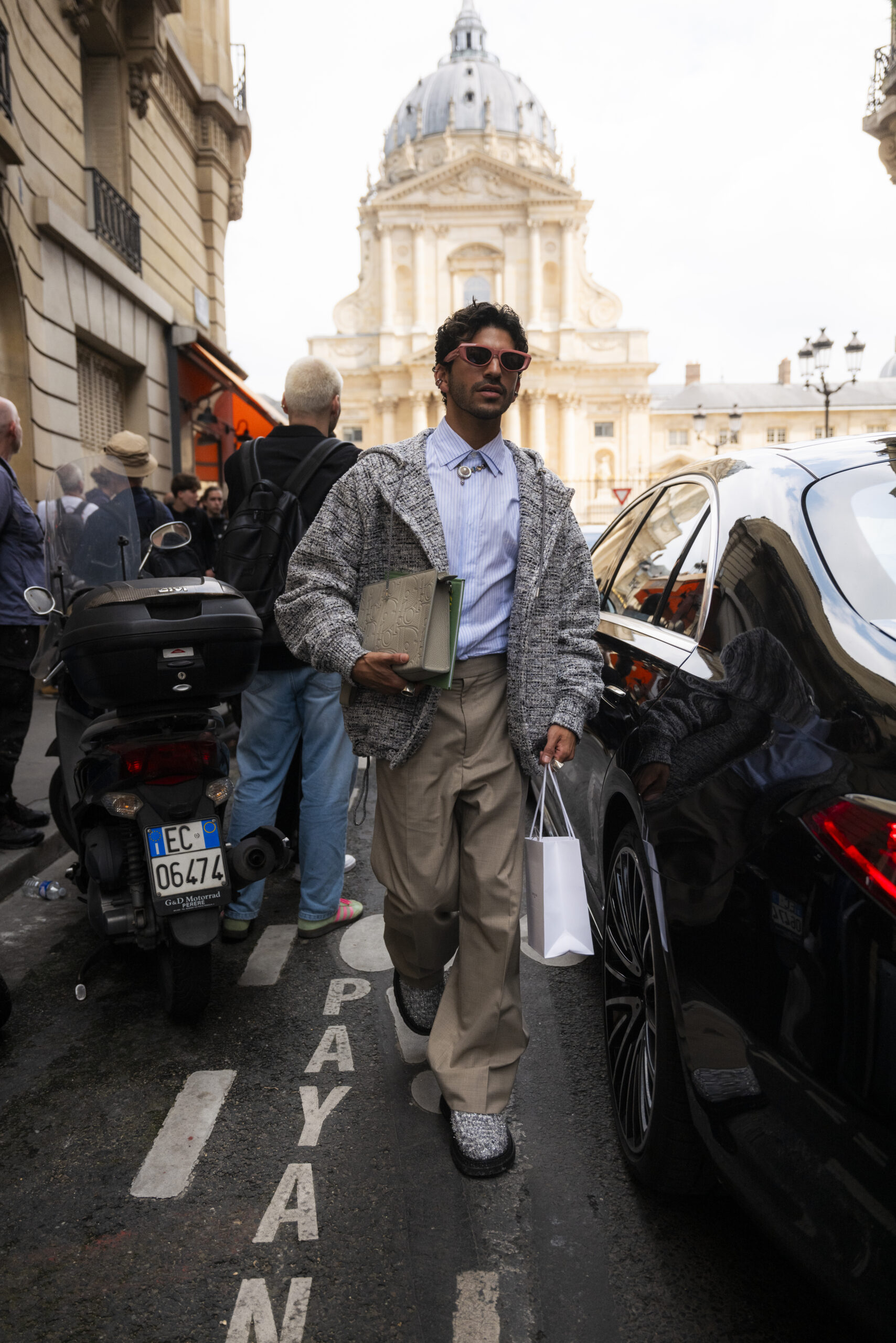 Olaf Hernandez Brings Wonderland to Dior Men's Summer 2025