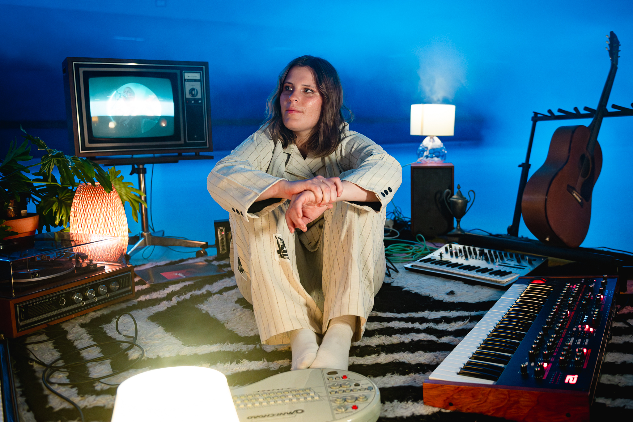 Alice Ivy - "Do What Makes You Happy" | Wonderland