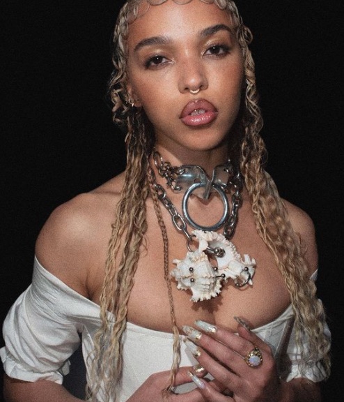 Lights On: Corrina Goutos
