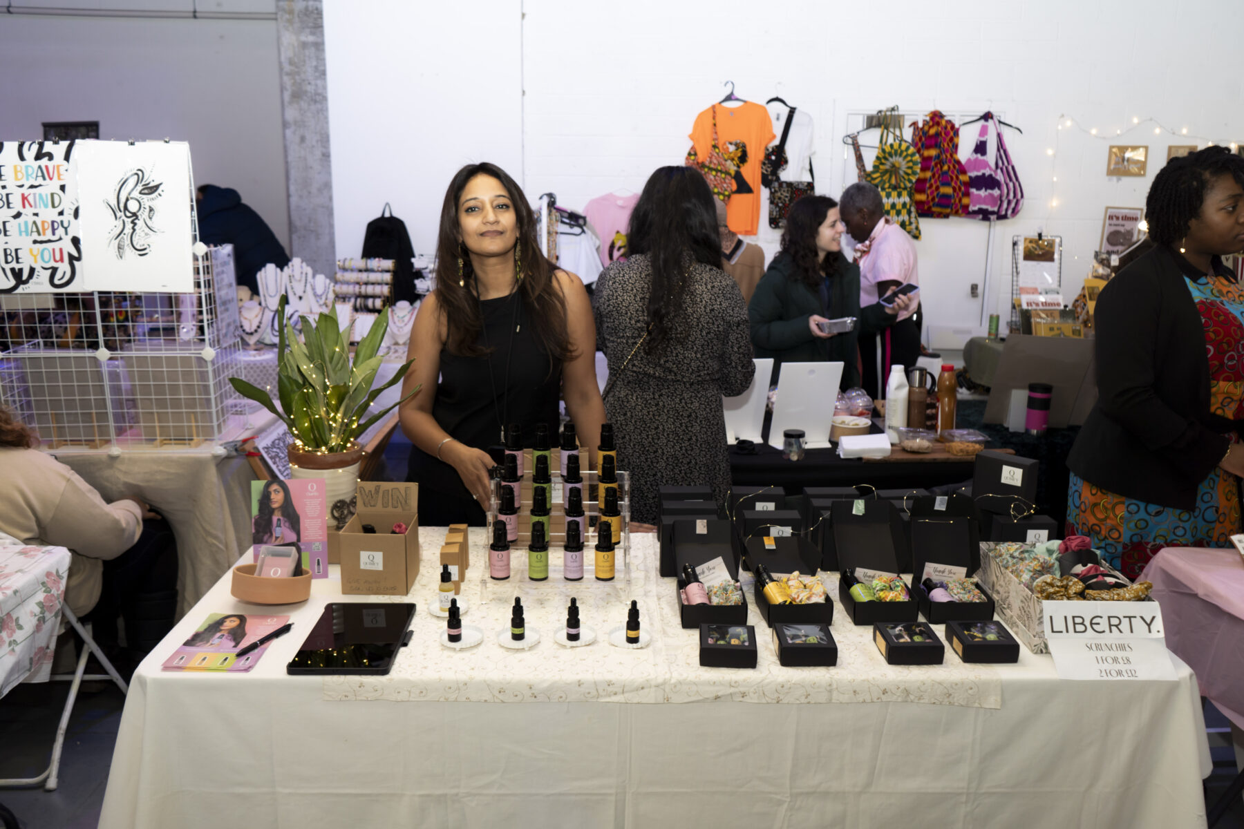 INDRA GALLERY PRESENTS FEMAKE