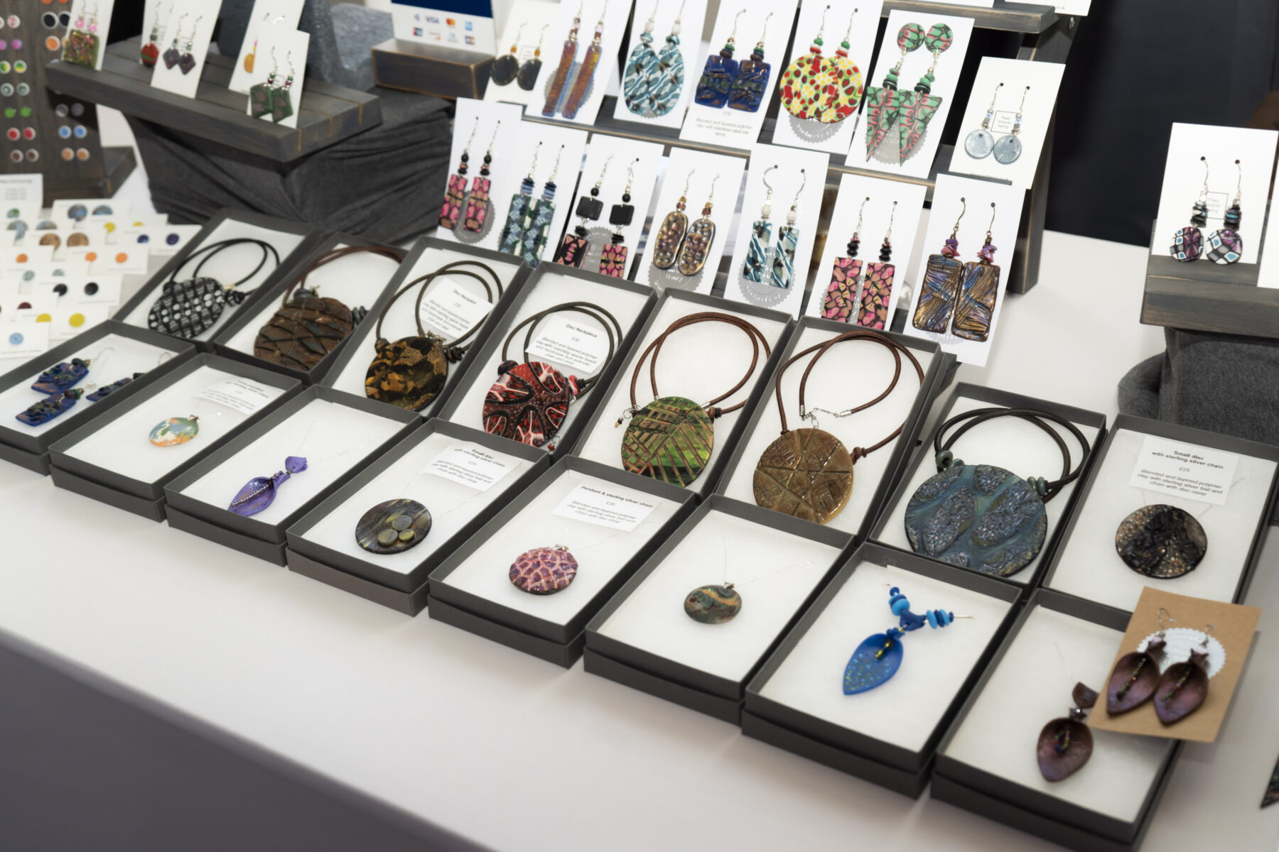 INDRA GALLERY PRESENTS FEMAKE