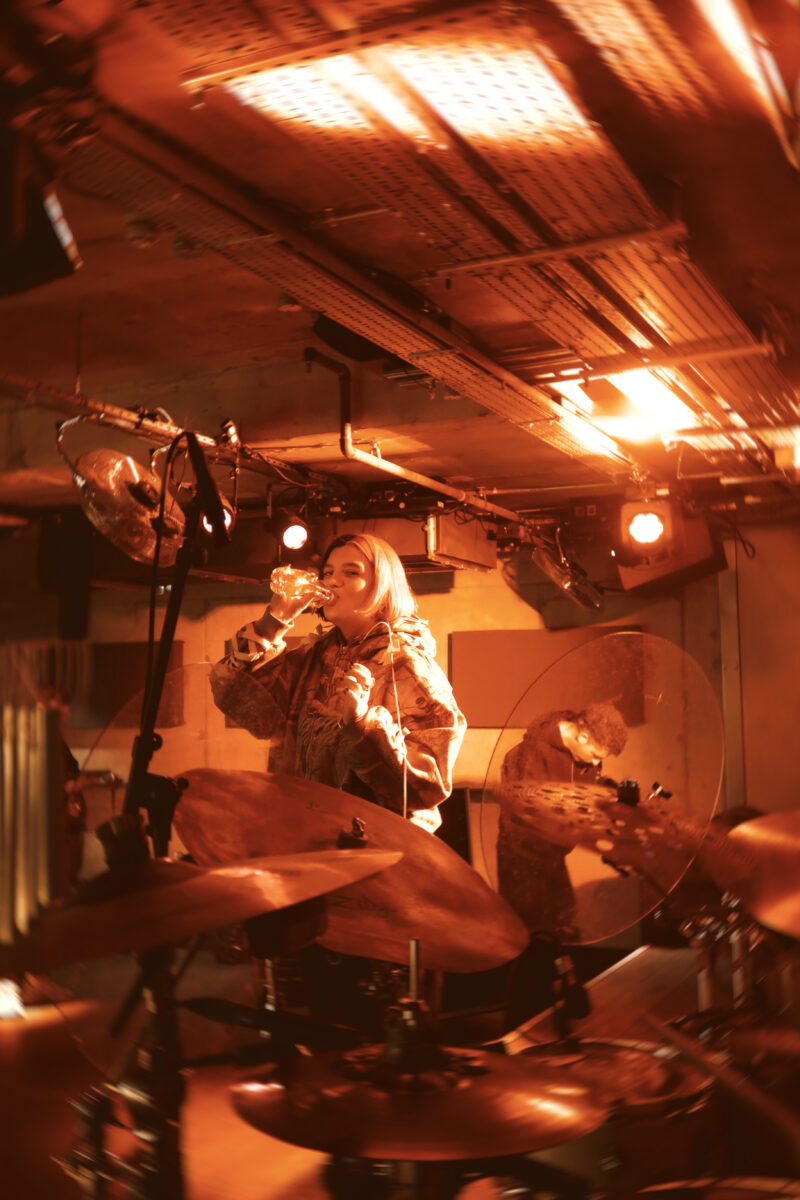 Photo Diaries:  Issey Cross @ The Lower Third