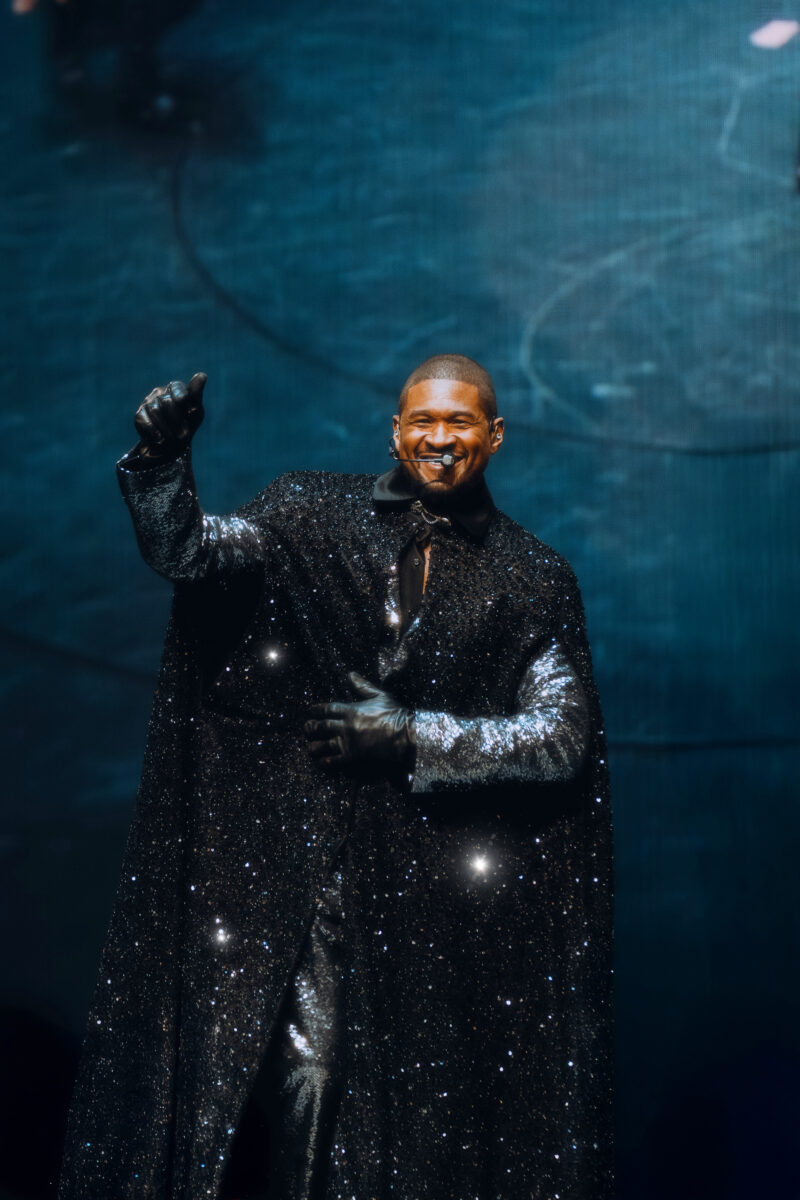 Usher: Past, Present and Future tour is an AI-powered dance dream we can’t get enough of