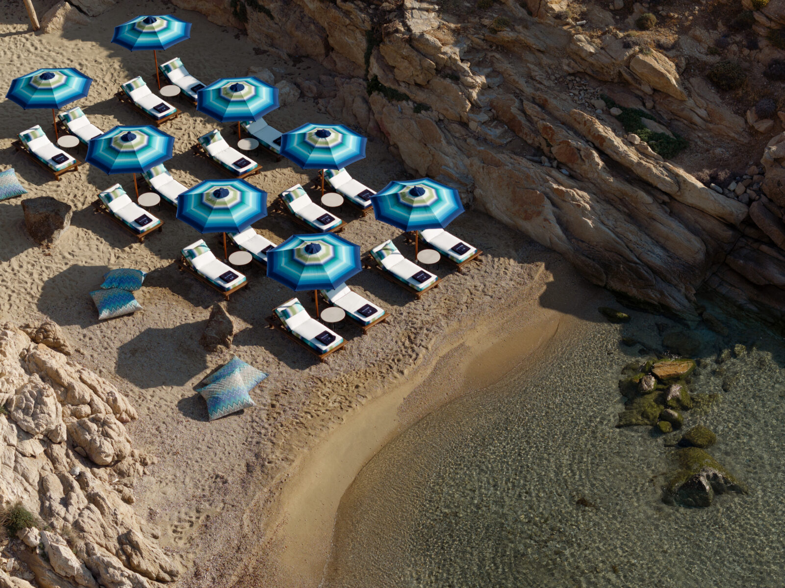 Checking In… Cali Mykonos