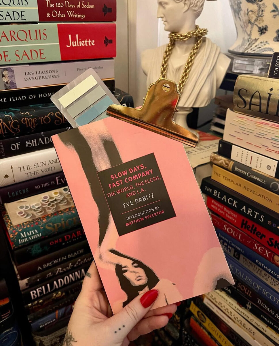 Wonderland’s Guide to Summer Reading