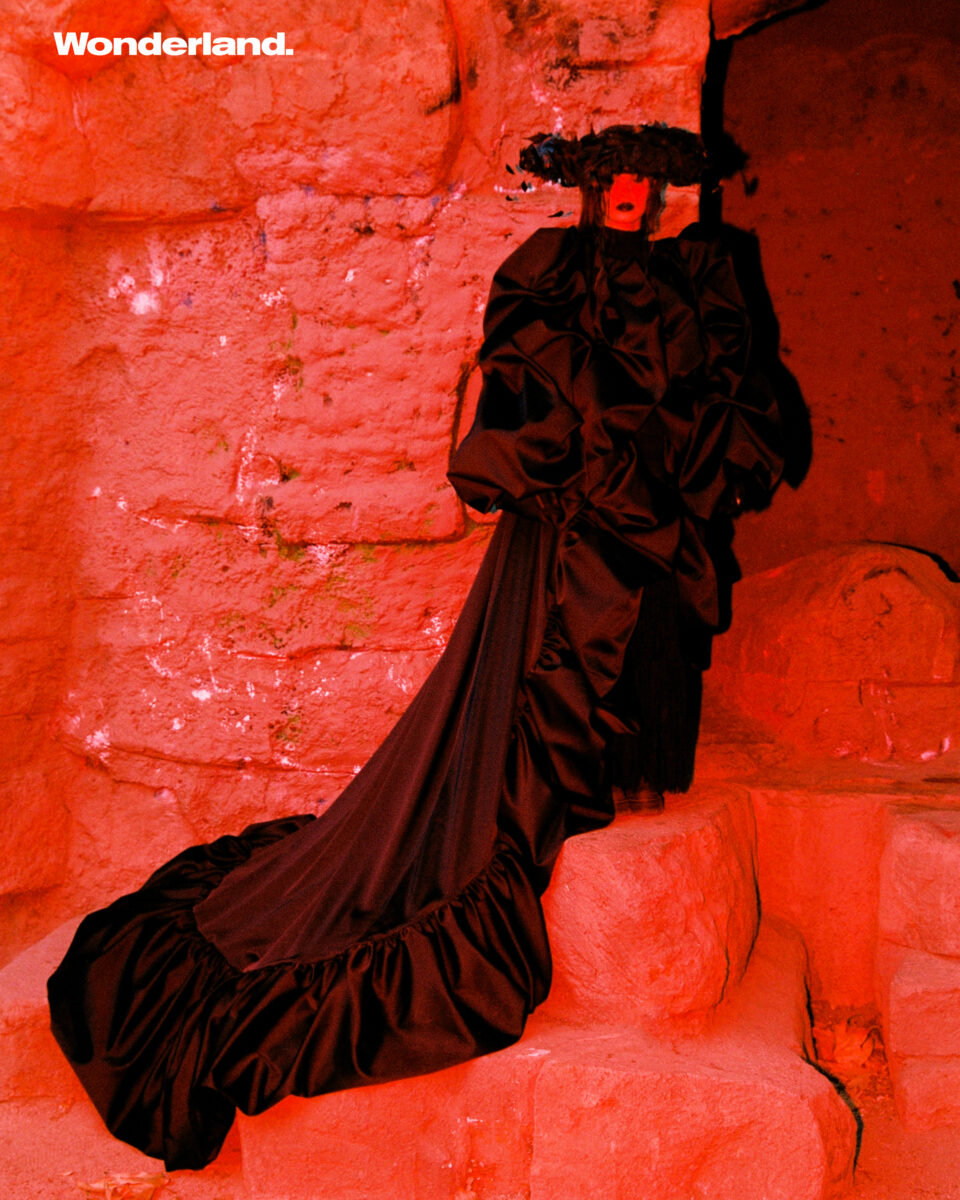 Sofia Isella is here to disfigure the pop landscape from within