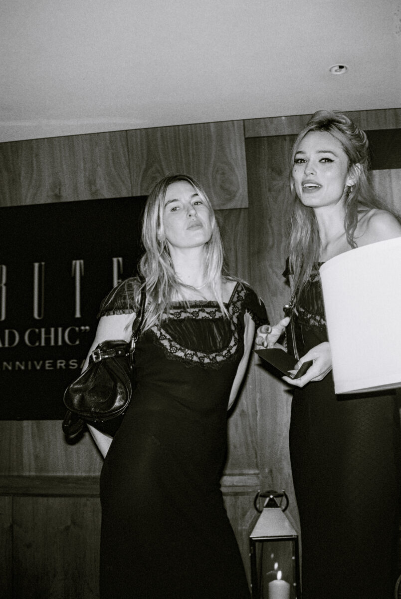 DEBUTEがロンドンで最もシックな殺人ミステリーを開催