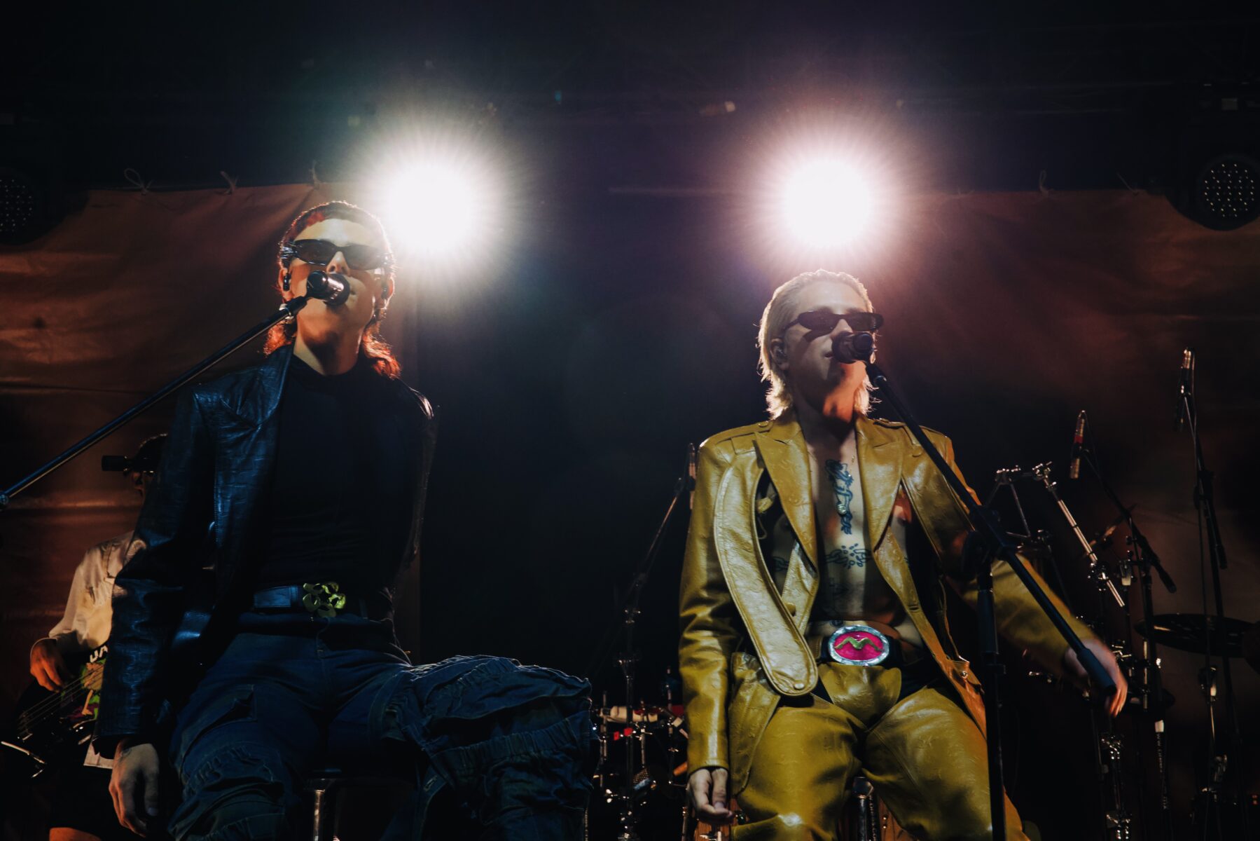 CA7RIEL & Paco Amorosoが勝利する