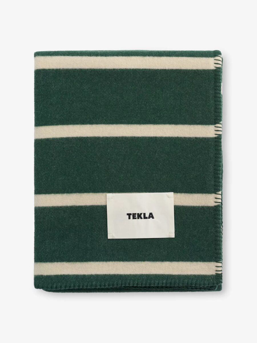 Wonderland’s Guide to Literary Gift-Giving