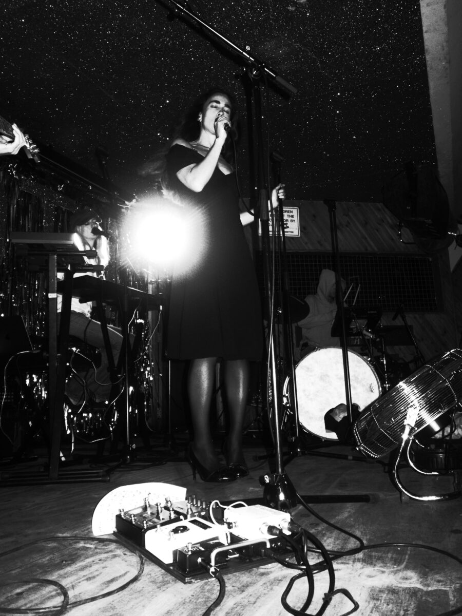 The Vacant Vivacity of Smerz