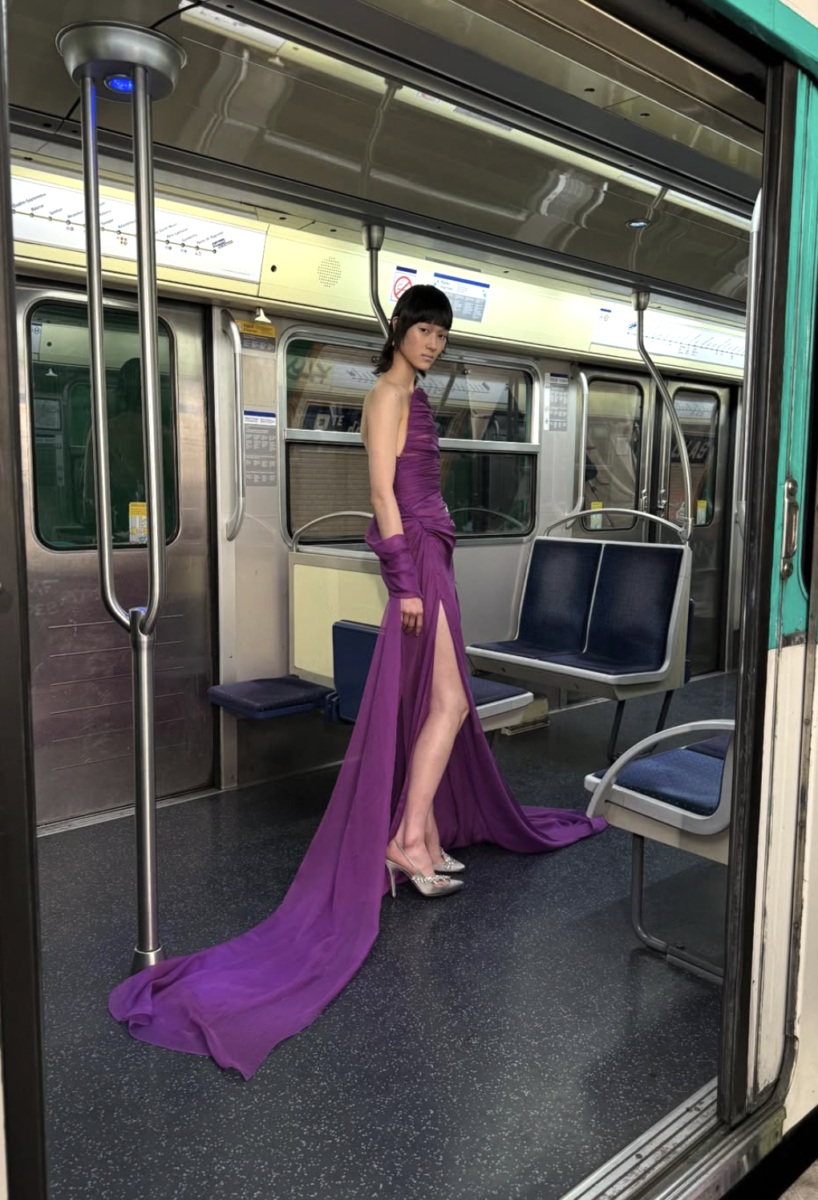 バレンシアガがジムで再開するかもしれない