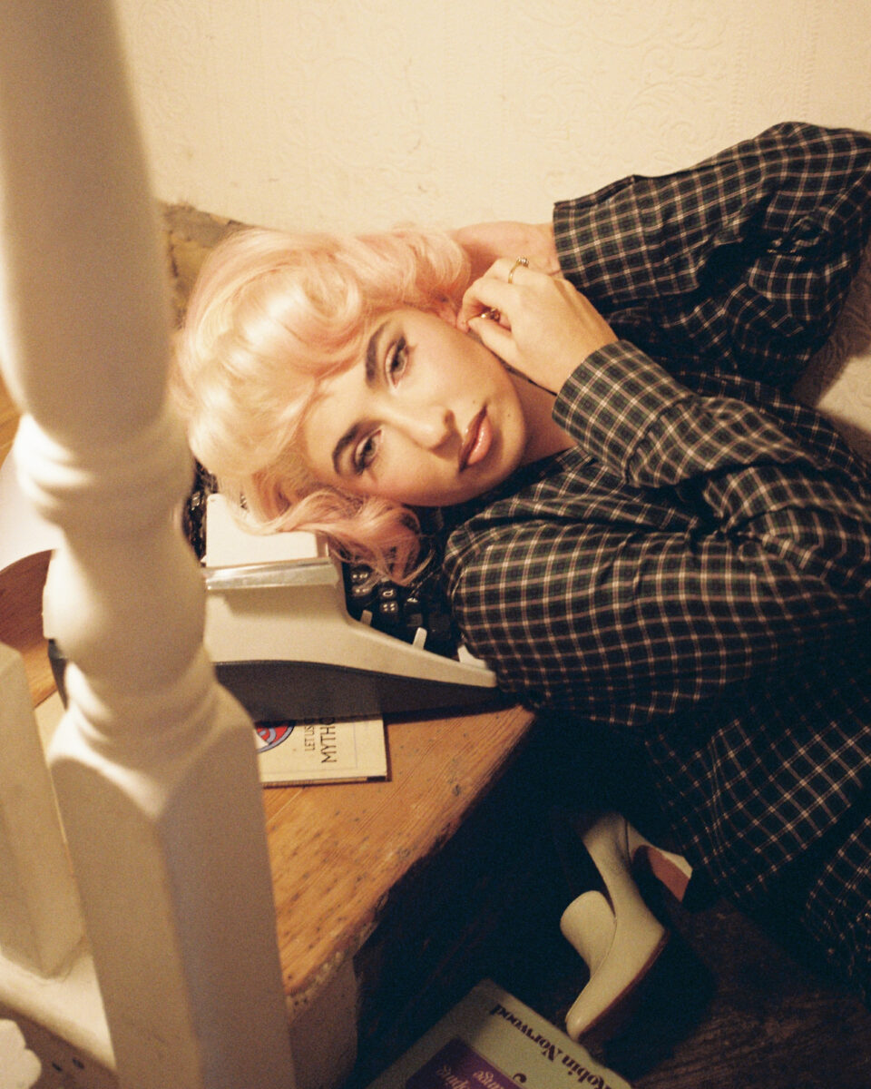 The Making of Sofia and the Antoinettes