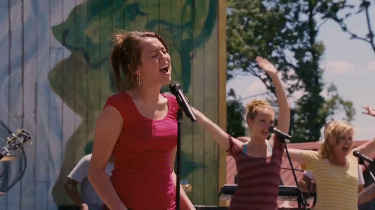 20 things we love and miss about Hannah Montana