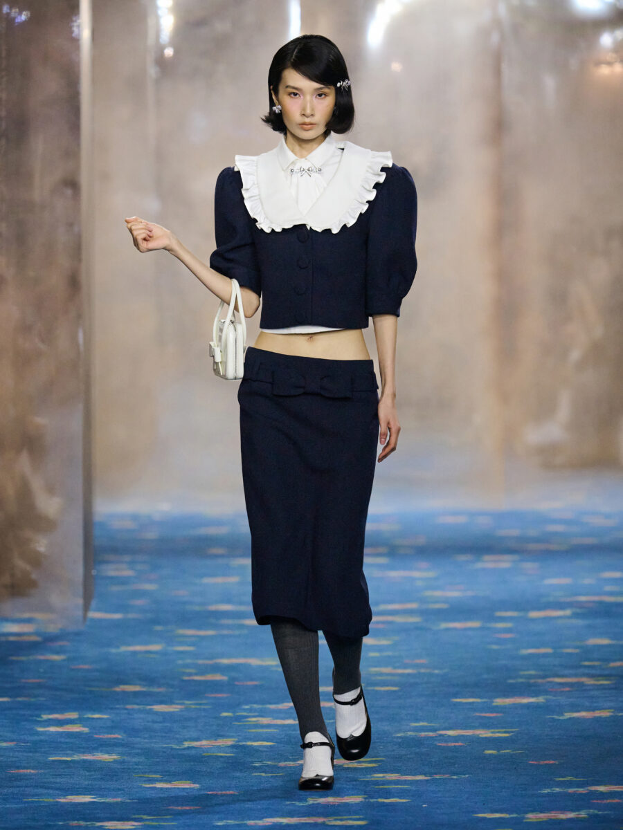 In the Shushu/Tong universe, no girl is just a girl