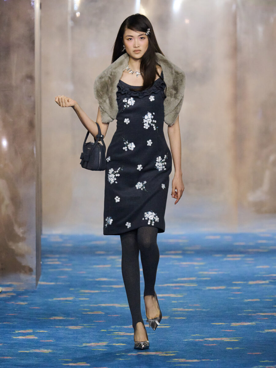 In the Shushu/Tong universe, no girl is just a girl