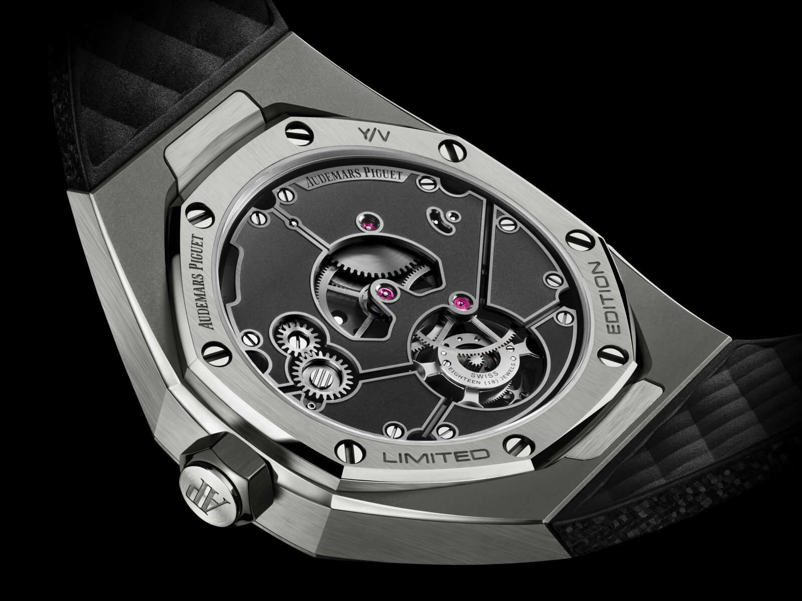 Yoon AhnとVerbalがAudemars Piguetとコラボしたことについて話す