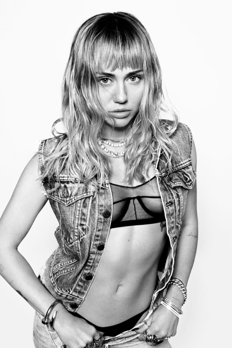 Miley by Gray