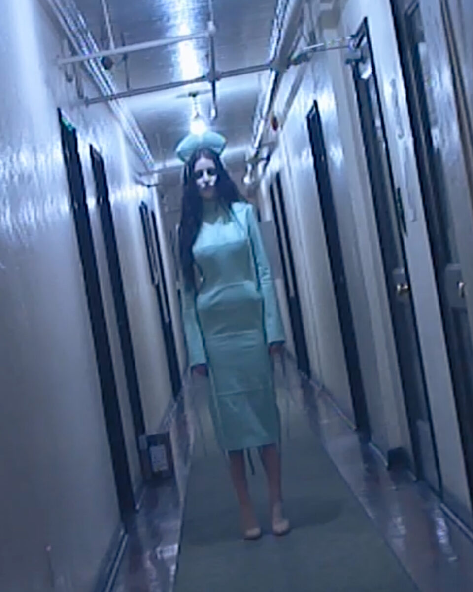 Inside the beautifully twisted mind of ILONA