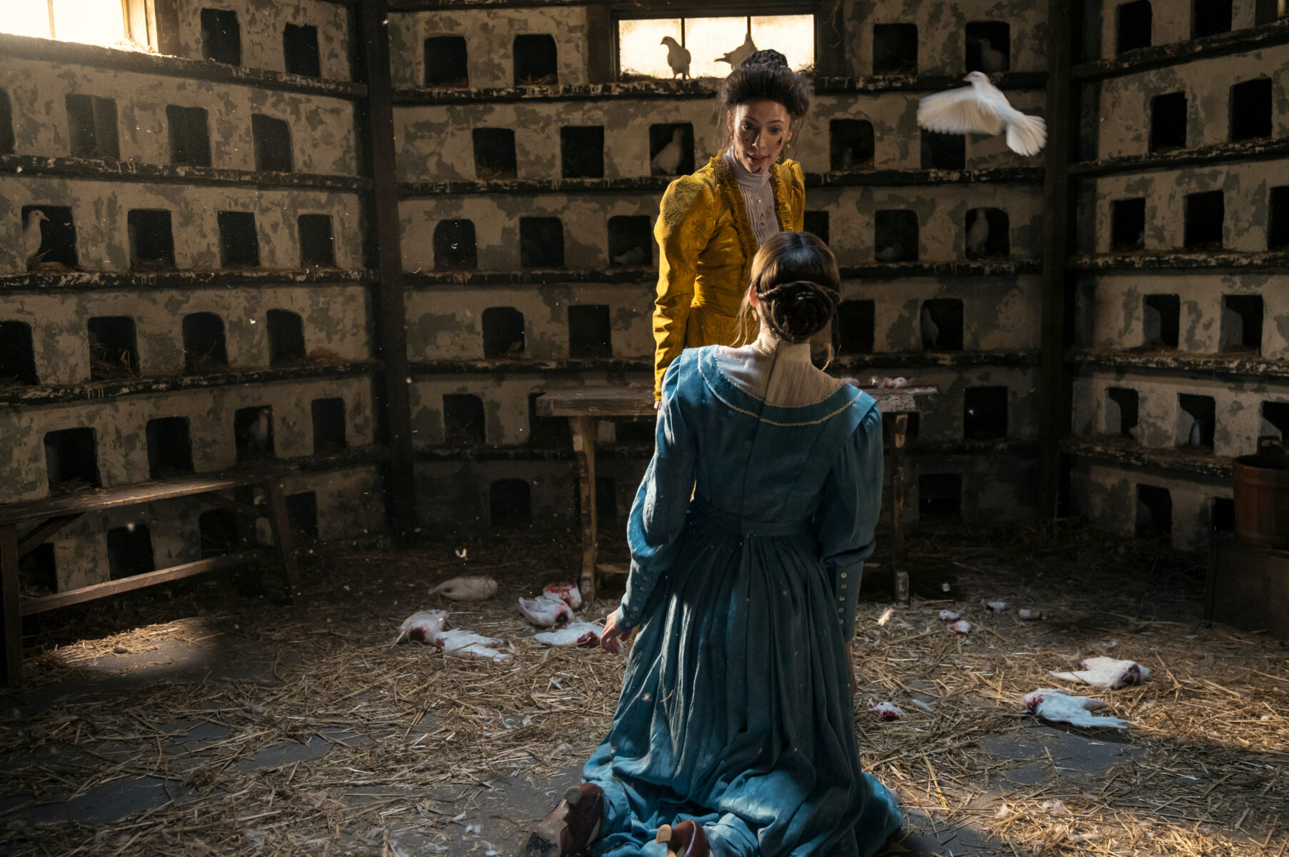 Ella Beatty on working with Ryan Murphy &amp; playing Lizzie Borden on screen
