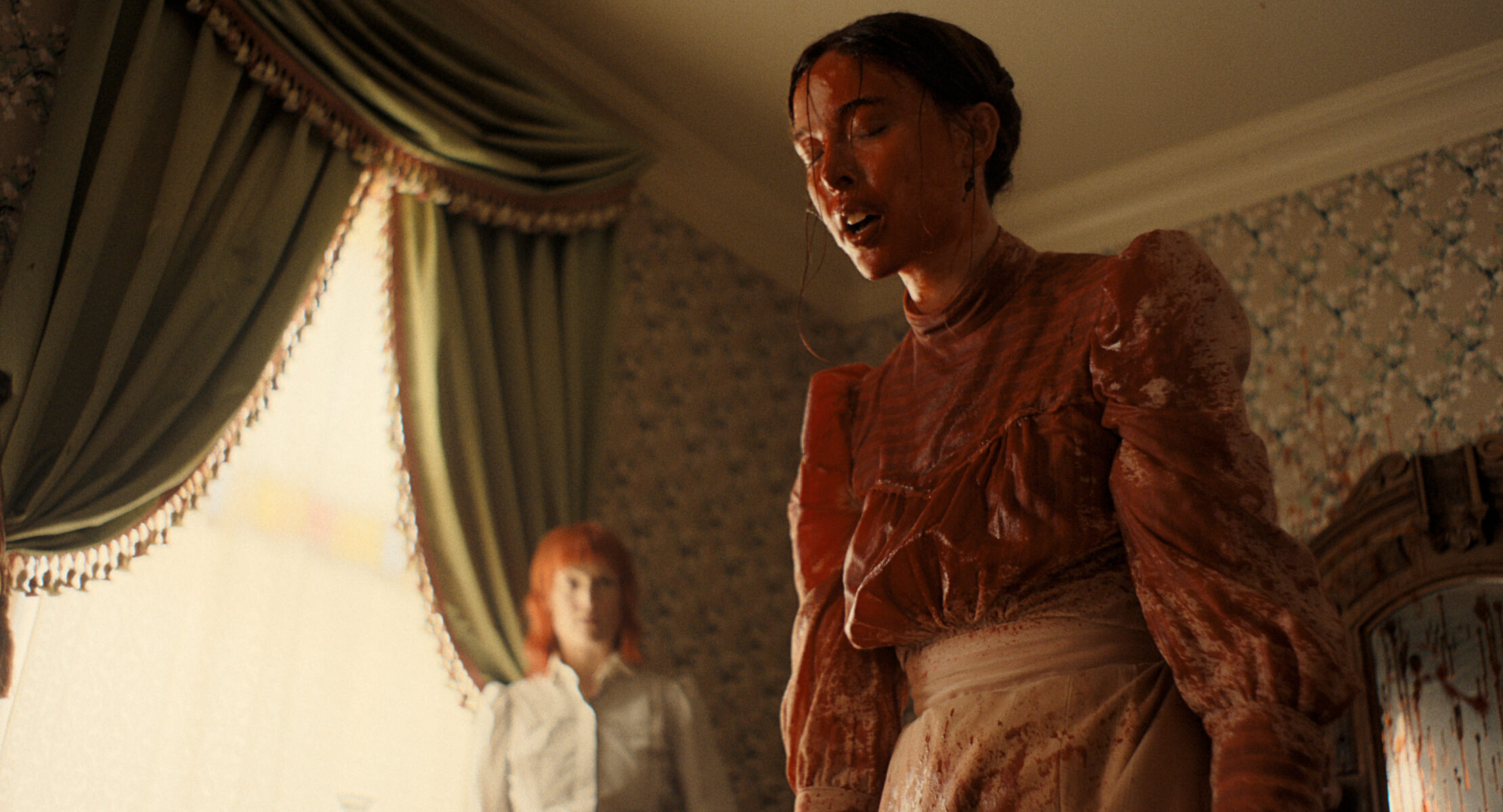 Ella Beatty on working with Ryan Murphy &amp; playing Lizzie Borden on screen